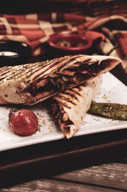 Lezzetli ve ızgara sandviç.