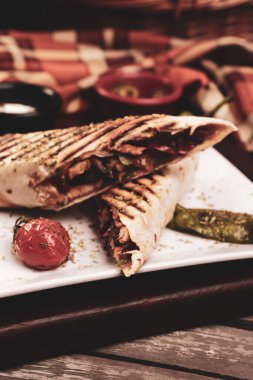 Lezzetli ve ızgara sandviç.
