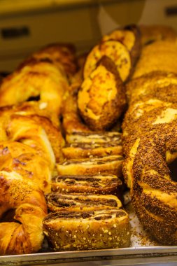 Peynir dolgulu lezzetli hamur işi