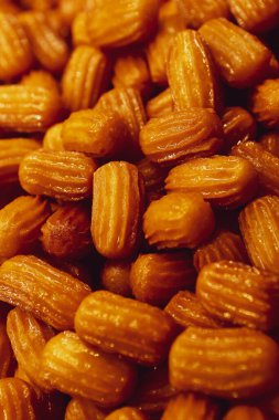 Geleneksel hindistancevizli tatlı baklavası. Ev yapımı fındıklı ve ballı baklava..