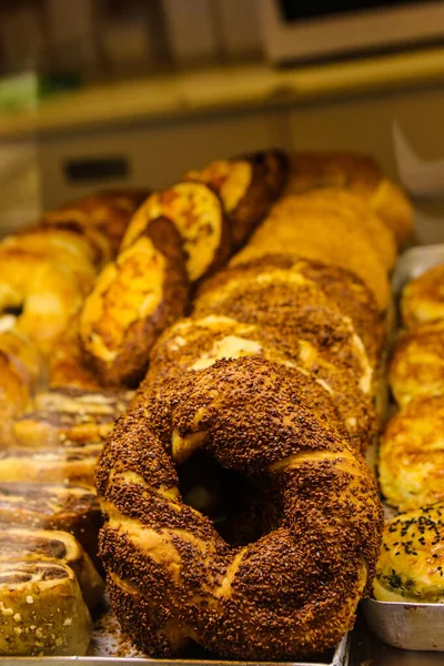 Peynir dolgulu lezzetli hamur işi