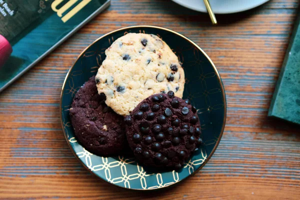 Biscoitos Com Chips Chocolate Escuro — Fotografia de Stock