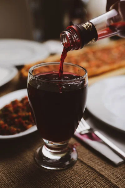 萨尔干苏玉 受欢迎的土耳其饮料 萝卜汁 — 图库照片