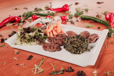 Masada nefis et yemeği. 