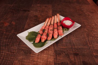 Biraz sebzeli somon pişirdim.