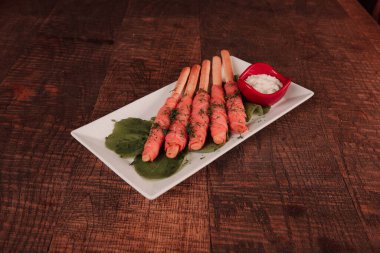 Biraz sebzeli somon pişirdim.