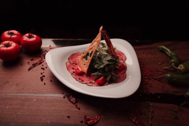 Biraz sebzeli somon pişirdim.