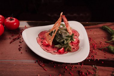 Biraz sebzeli somon pişirdim.