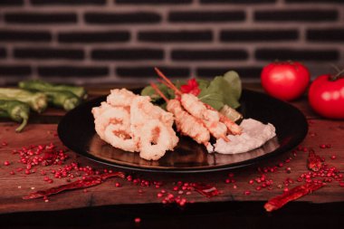 Biraz sebzeli somon pişirdim.