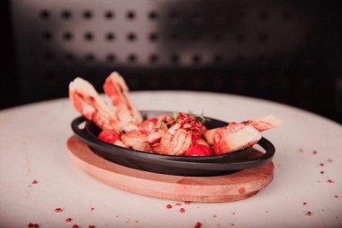 Masada nefis et yemeği. 