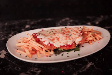 Masada nefis et yemeği. 