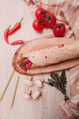 Lezzetli et eti, Türk kebap, sandviç dürümü.