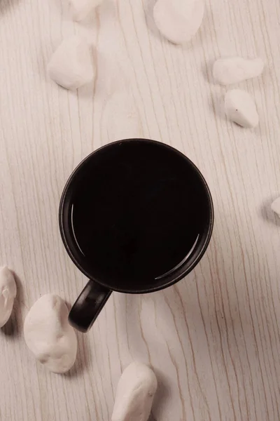 Eine Tasse Kaffee Auf Dem Tisch — Stockfoto