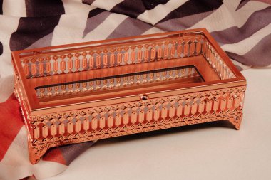 Modern şeker kasesi, şeker tenceresi