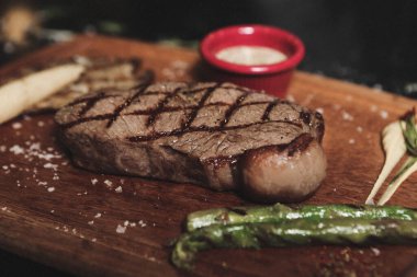 Masada nefis et yemeği. 