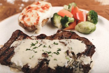 Masada nefis et yemeği. 