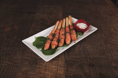 Biraz sebzeli somon pişirdim.