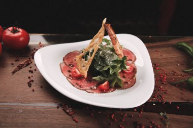 Biraz sebzeli somon pişirdim.