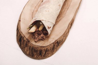 Lezzetli et eti, Türk kebap, sandviç dürümü.