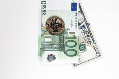 Avro, Amerikan Doları ve Bitcoin parası