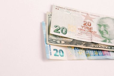 Türk Lirası, Amerikan Doları ve Euro