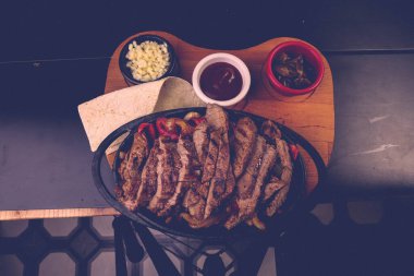 Masada nefis et yemeği. 