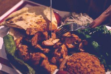 Masada nefis et yemeği. 