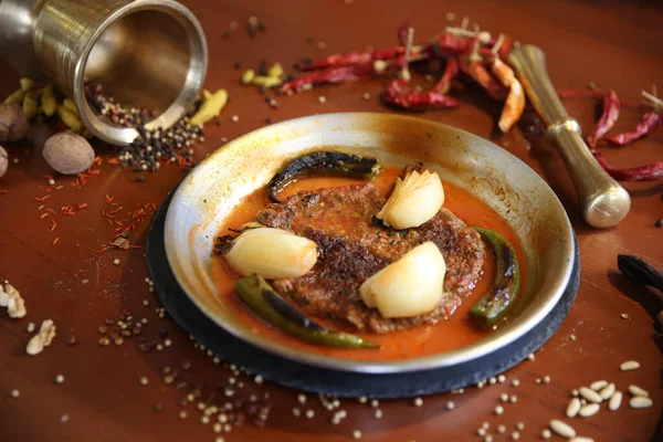 Deliciosa Refeição Carne Mesa — Fotografia de Stock