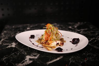 Masada nefis et yemeği. 