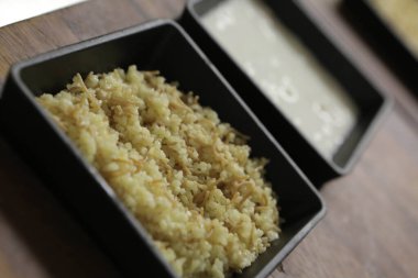 Geleneksel Türk ve Yunan yemek meze masası