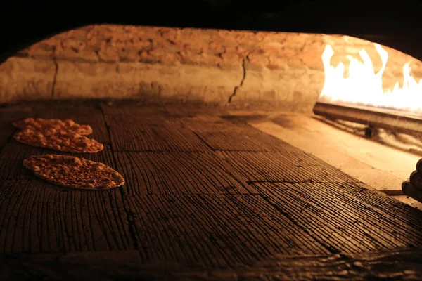 Restaurante Pita Pide Pan Cocinado Horno Estufa Panadería Panadería Imagen — Foto de Stock