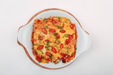 Yerel şeflerin pişirdiği ilginç yemekler.