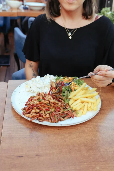 Tasty Chicken Meal French Fries Rice Pilaf Fresh Vegetables Table — Stock Photo, Image