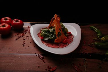 Yerel şeflerin pişirdiği ilginç yemekler.