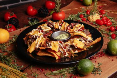 Yerel şeflerin pişirdiği ilginç yemekler.