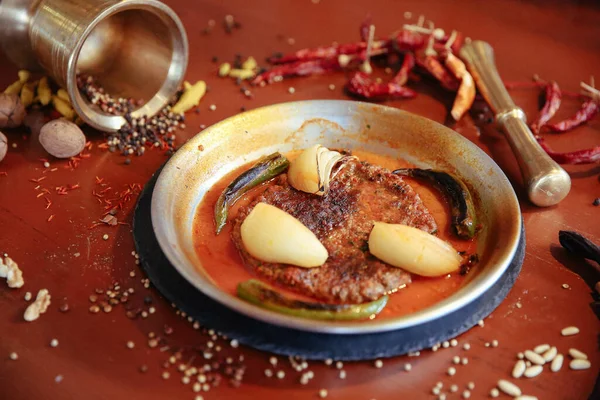 Alimentos Interessantes Cozinhados Por Chefs Locais — Fotografia de Stock