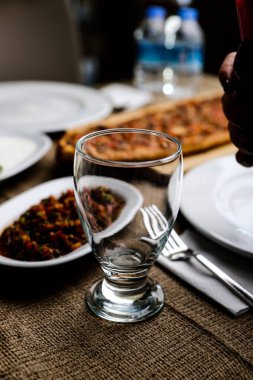 Salgam suyu, popüler Türk içeceği, şalgam suyu 