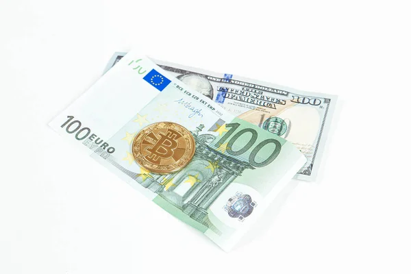欧元钞票 美元和比特币 — 图库照片
