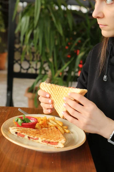 Tradizionale Toast Turco Deliziosa Colazione — Foto Stock