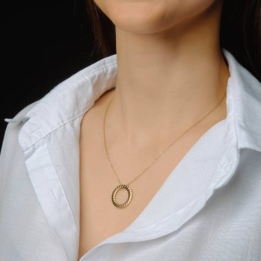 Lüks Altın ve Elmas Mücevher