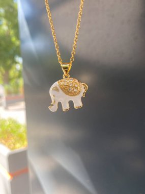 Lüks Altın ve Elmas Mücevher