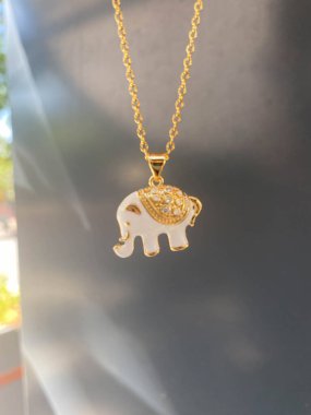 Lüks Altın ve Elmas Mücevher