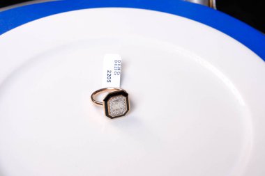 Lüks Altın ve Elmas Mücevher