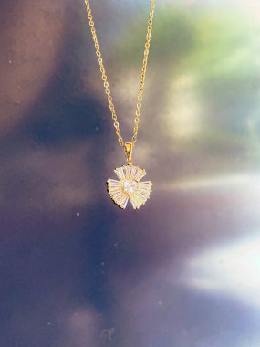 Lüks Altın ve Elmas Mücevher