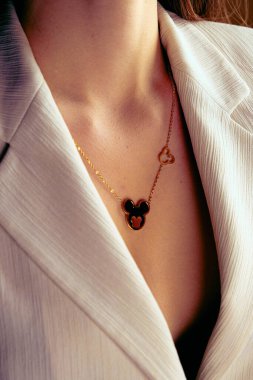 Lüks Altın ve Elmas Mücevher