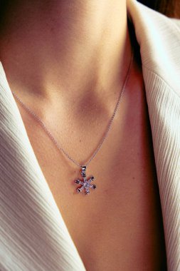 Lüks Altın ve Elmas Mücevher