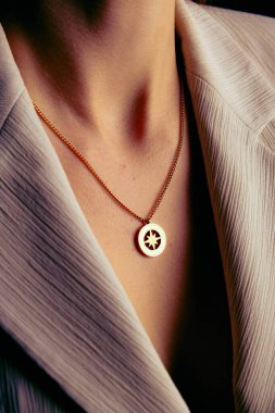 Lüks Altın ve Elmas Mücevher