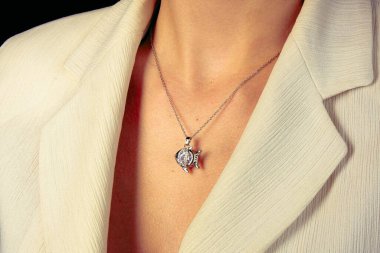 Lüks Altın ve Elmas Mücevher