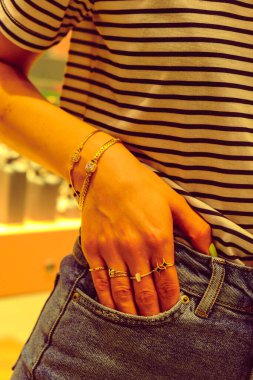 Lüks Altın ve Elmas Mücevher