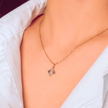 Lüks Altın ve Elmas Mücevher